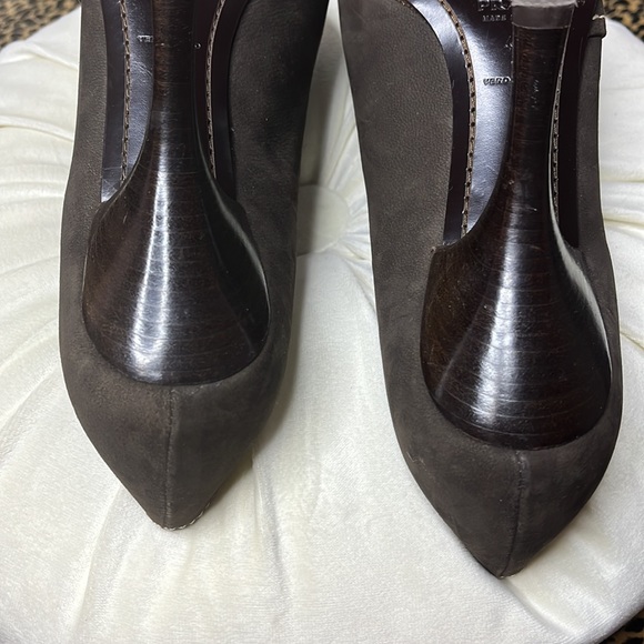 PRADA Brown Heels - Picture 5 of 10